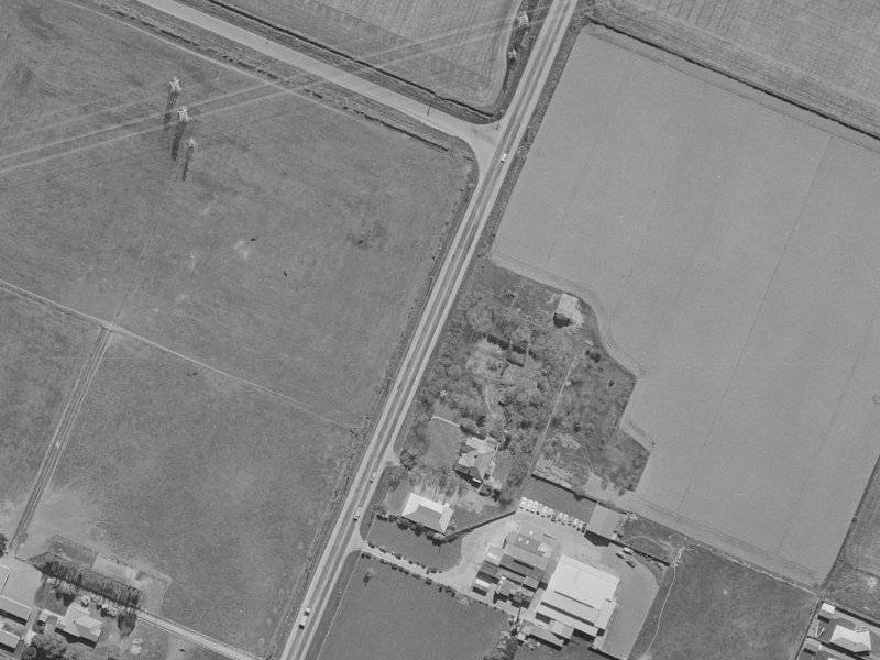 41 Chesterfield Mews from the air, 1970-1974