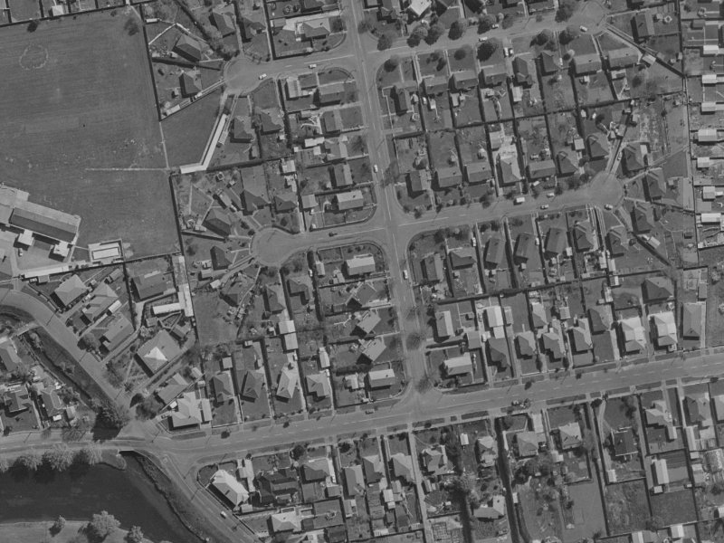 9 Belfield Street from the air, 1970-1974