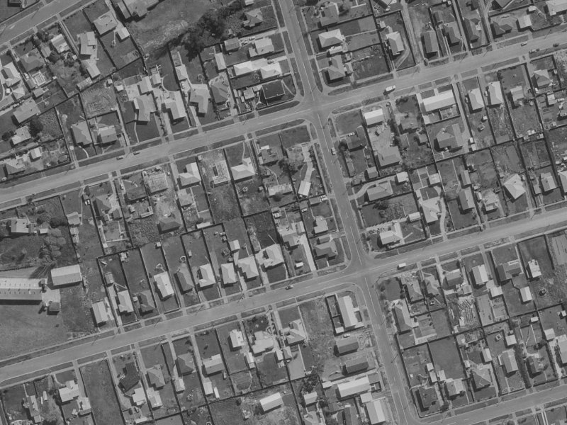 22 Arncliff Street from the air, 1970-1974