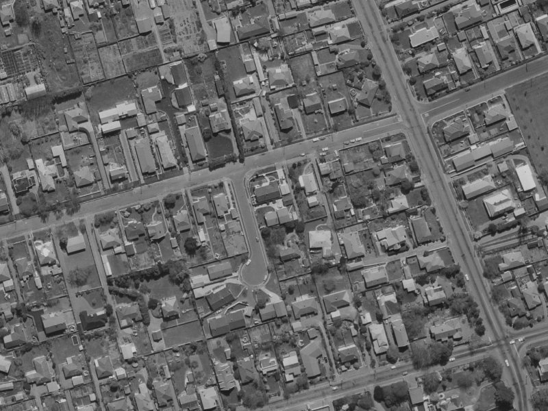 3 Ladbrokes Place from the air, 1970-1974