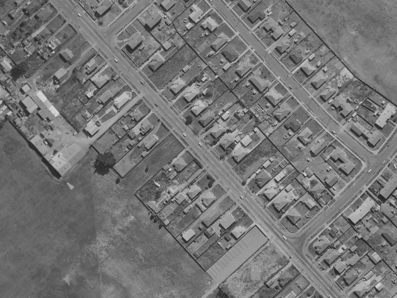 213 Breezes Road from the air, 1970-1974