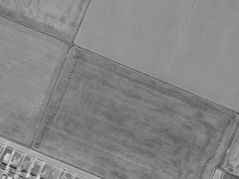 20 Karnak Crescent from the air, 1970-1974