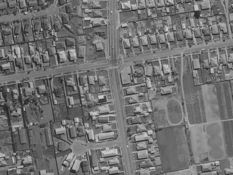 144 Gayhurst Road from the air, 1970-1974