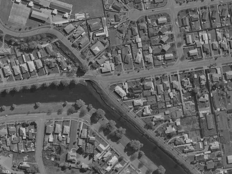 72 Dallington Terrace from the air, 1970-1974