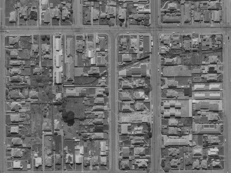 131-135 Packe Street from the air, 1970-1974