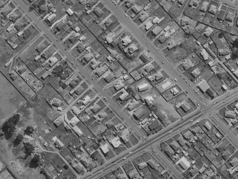 101 Marlow Road from the air, 1970-1974