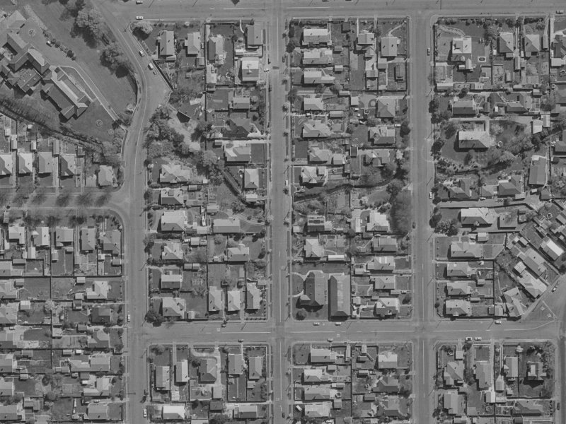 62 Petrie Street from the air, 1970-1974