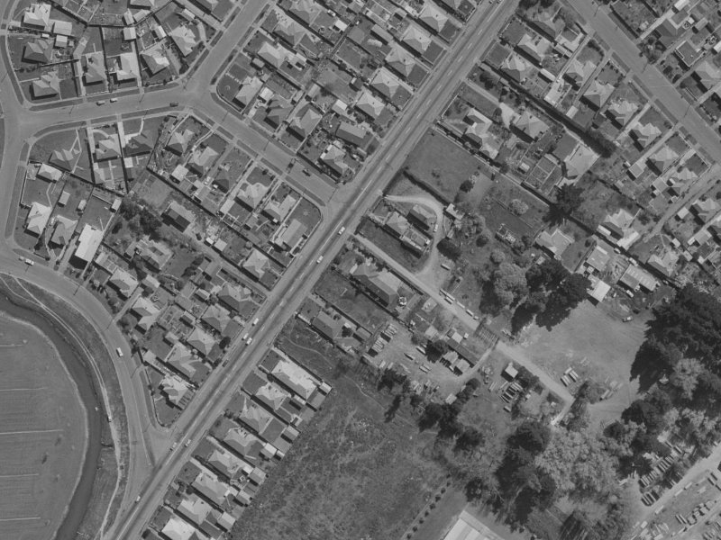 124 Wainoni Road from the air, 1970-1974