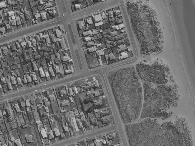 14 Shackleton Street from the air, 1970-1974
