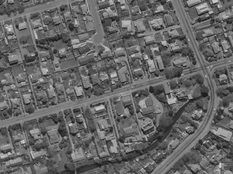 85 Glandovey Road from the air, 1970-1974