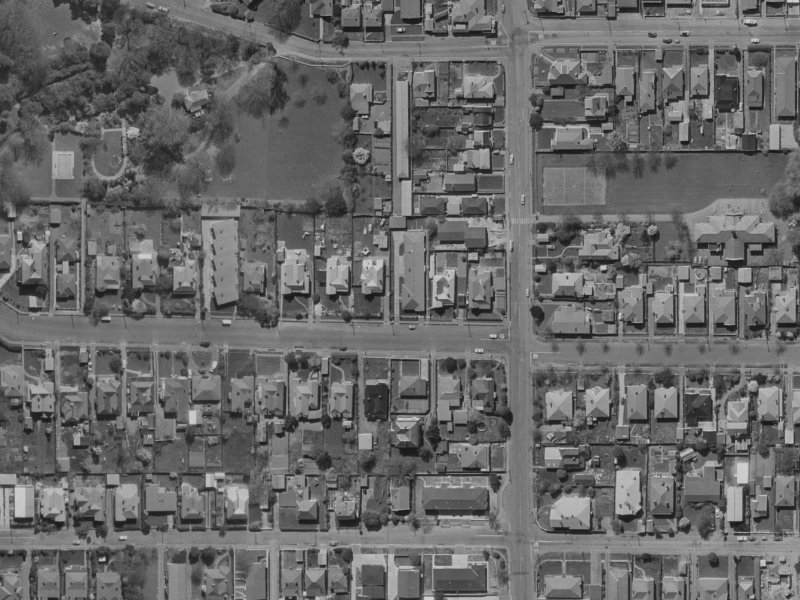 67 Ranfurly Street from the air, 1970-1974
