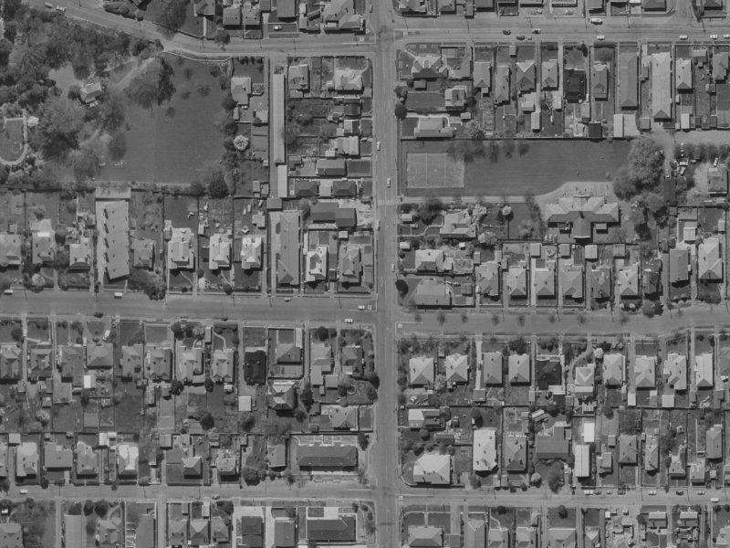 75 Ranfurly Street from the air, 1970-1974