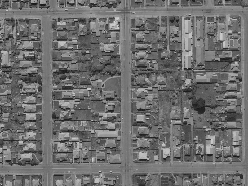 535E 535E from the air, 1970-1974