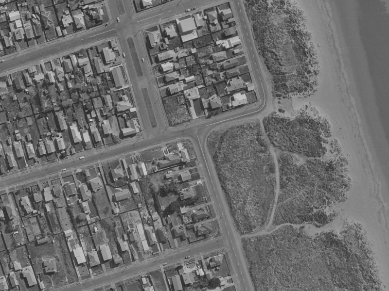 1 Shackleton Street from the air, 1970-1974