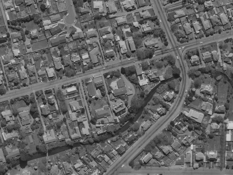 98 Glandovey Road from the air, 1970-1974