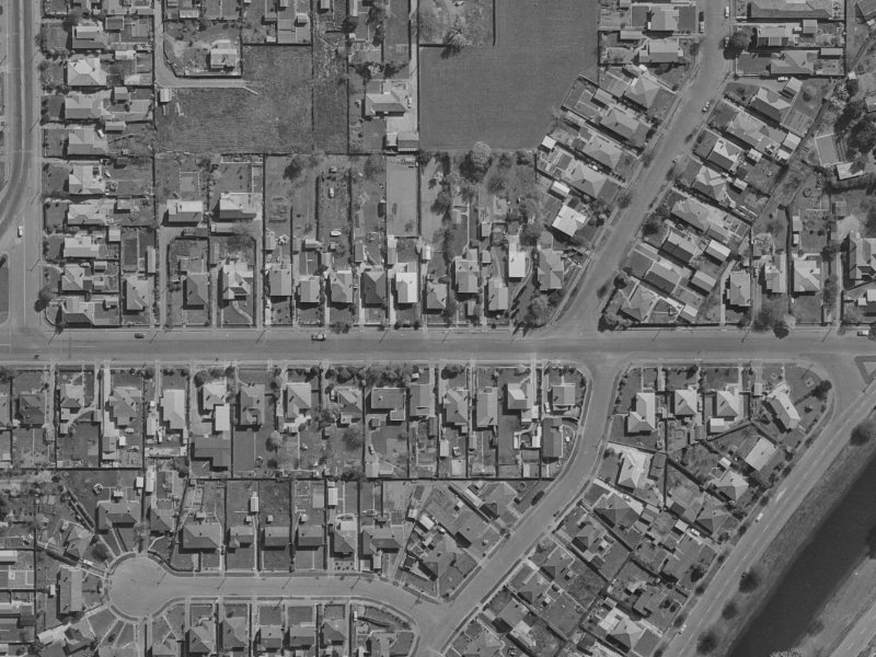 37 Medway Street from the air, 1970-1974