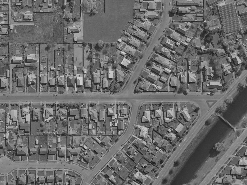 47 Medway Street from the air, 1970-1974