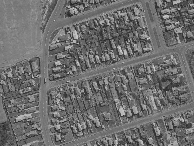51 Shackleton Street from the air, 1970-1974