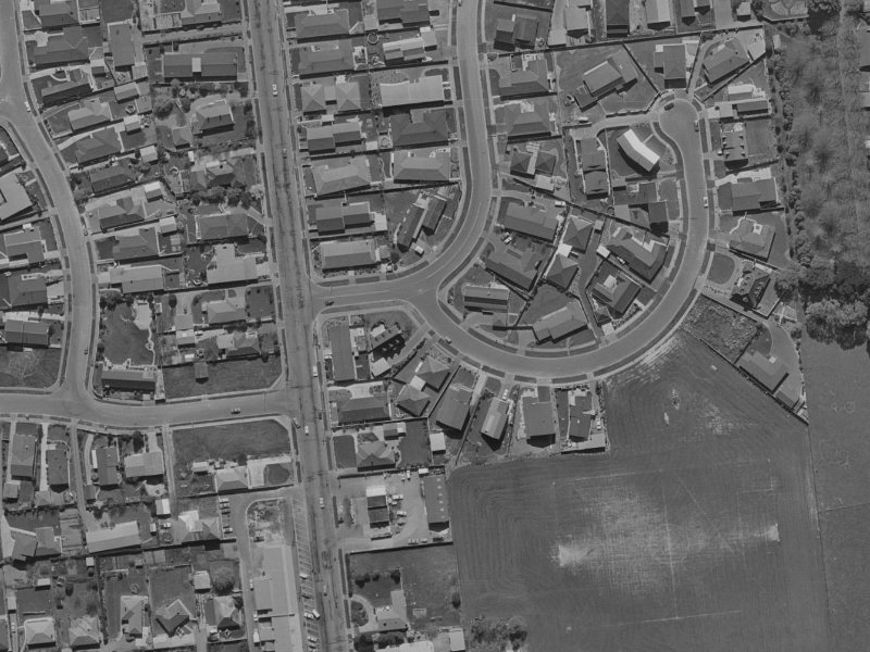 4 Gothic Place from the air, 1970-1974