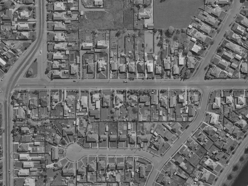 32 Medway Street from the air, 1970-1974