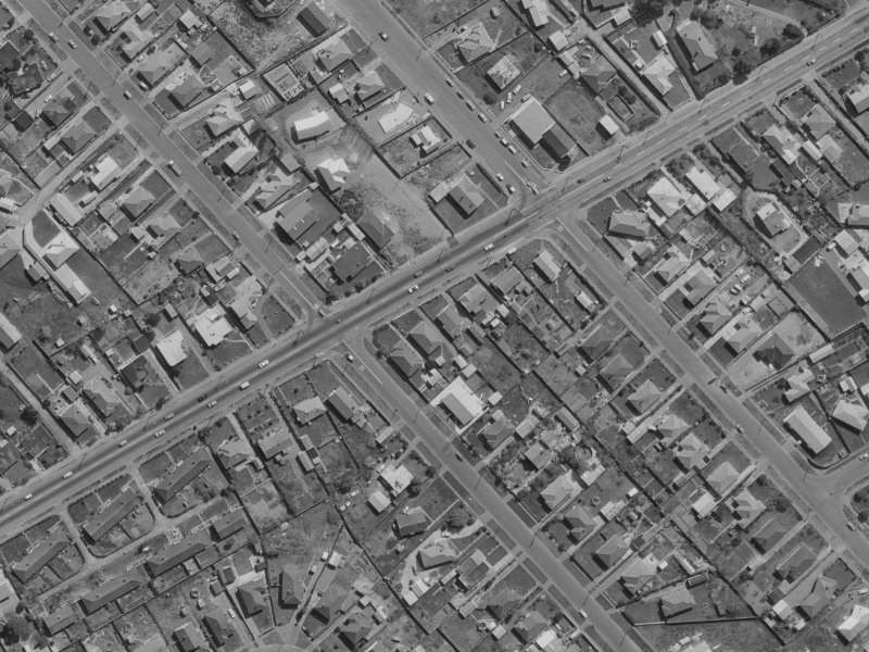 436 Pages Road from the air, 1970-1974