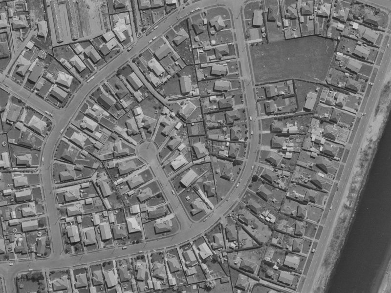 Locksley Avenue from the air, 1970-1974