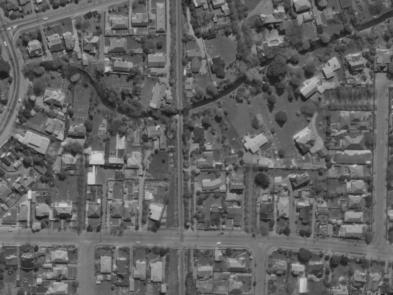 32A Wroxton Terrace from the air, 1970-1974