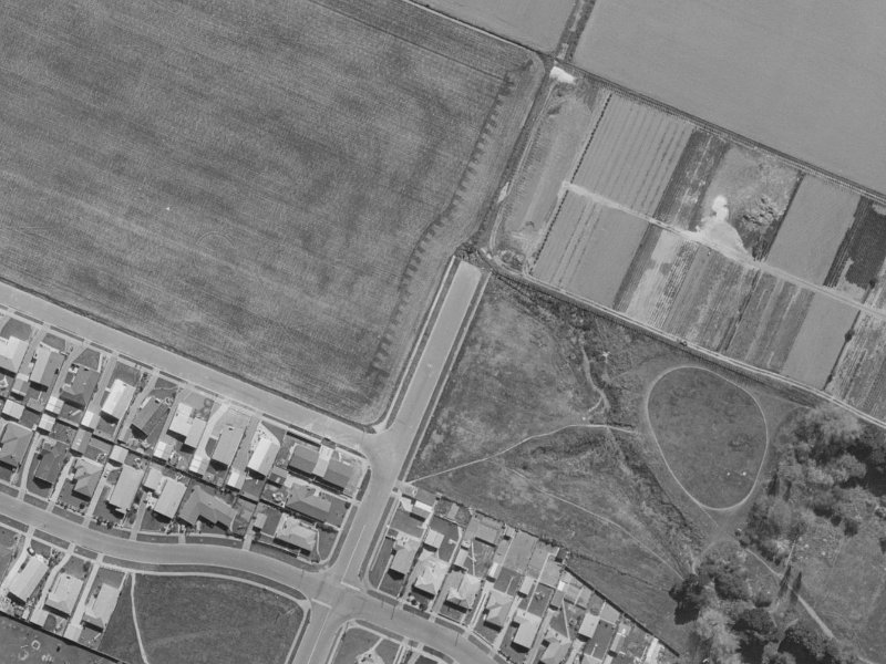 13 Apsley Drive from the air, 1970-1974