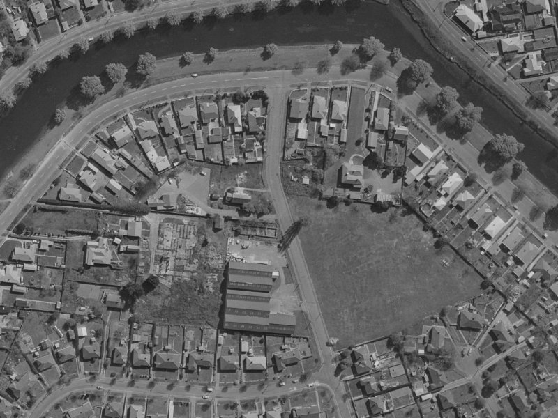 32–40 Galbraith Avenue from the air, 1970-1974