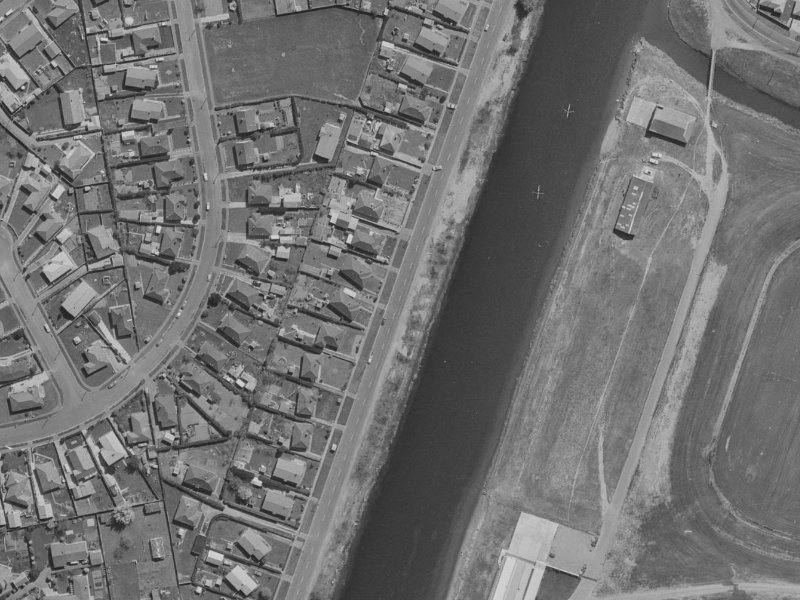 139 Locksley Avenue from the air, 1970-1974