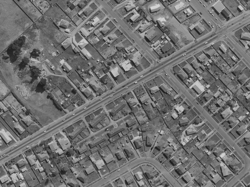 420 Pages Road from the air, 1970-1974