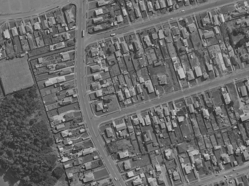 48 Mountbatten Street from the air, 1970-1974