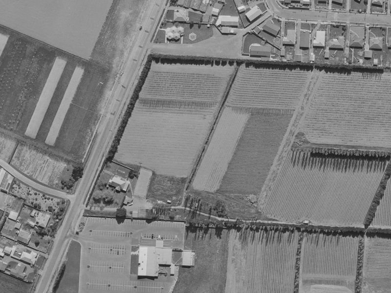 3A Derenzy Place from the air, 1970-1974