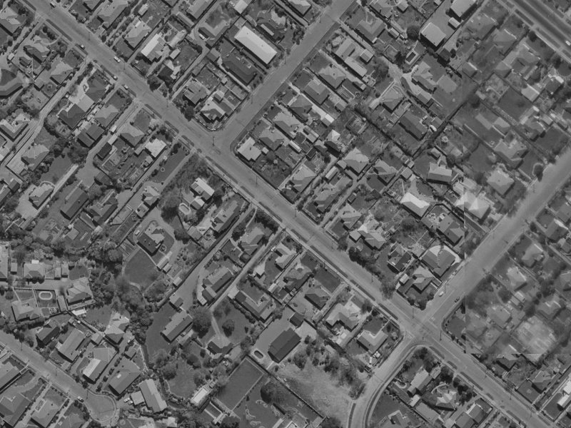 118 Hamilton Avenue from the air, 1970-1974