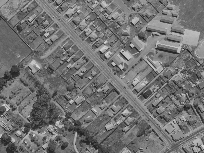 272 Breezes Road from the air, 1970-1974