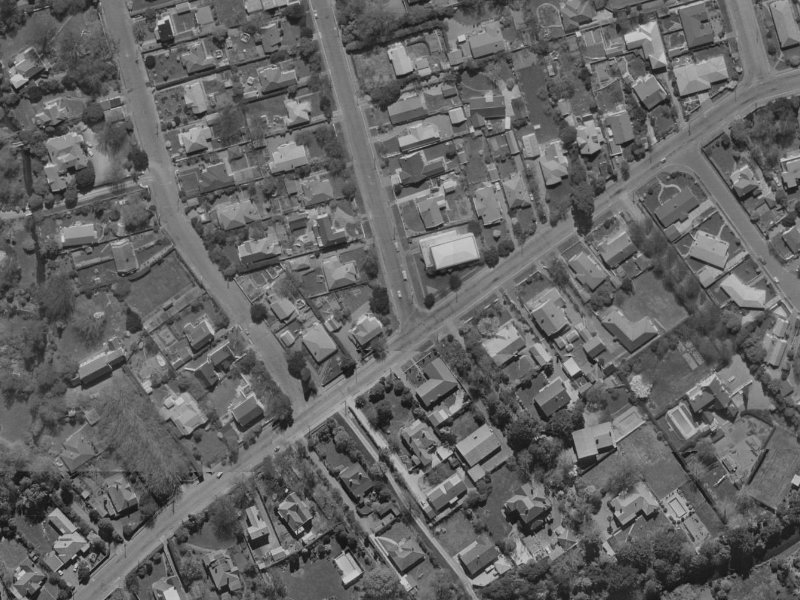 39 Glandovey Road from the air, 1970-1974