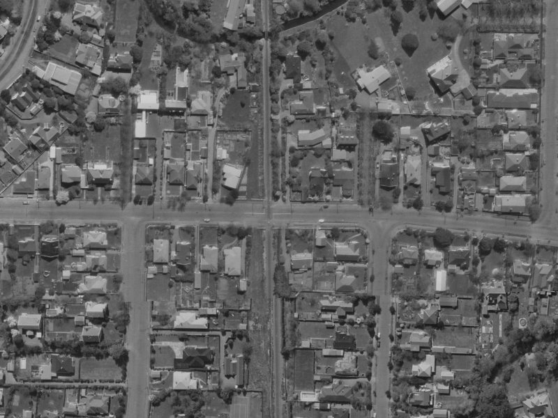 30 Wroxton Terrace from the air, 1970-1974