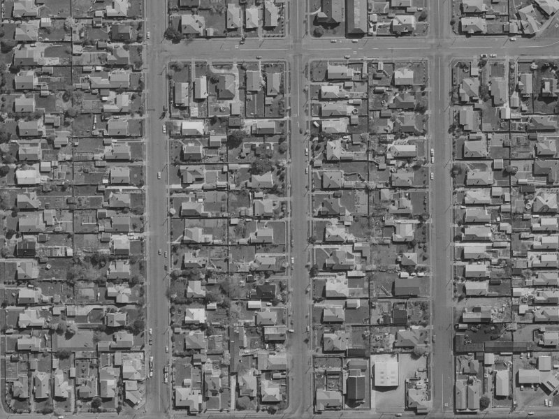 32 Petrie Street from the air, 1970-1974