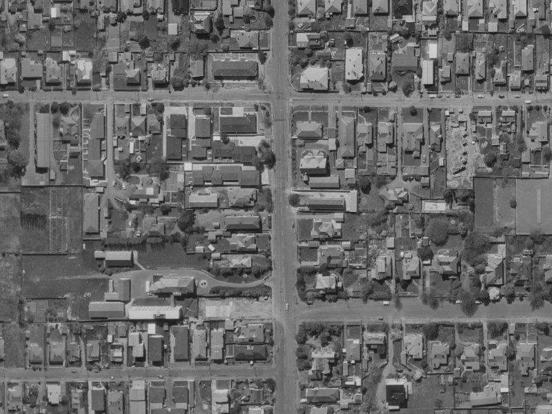 87 Springfield Road from the air, 1970-1974
