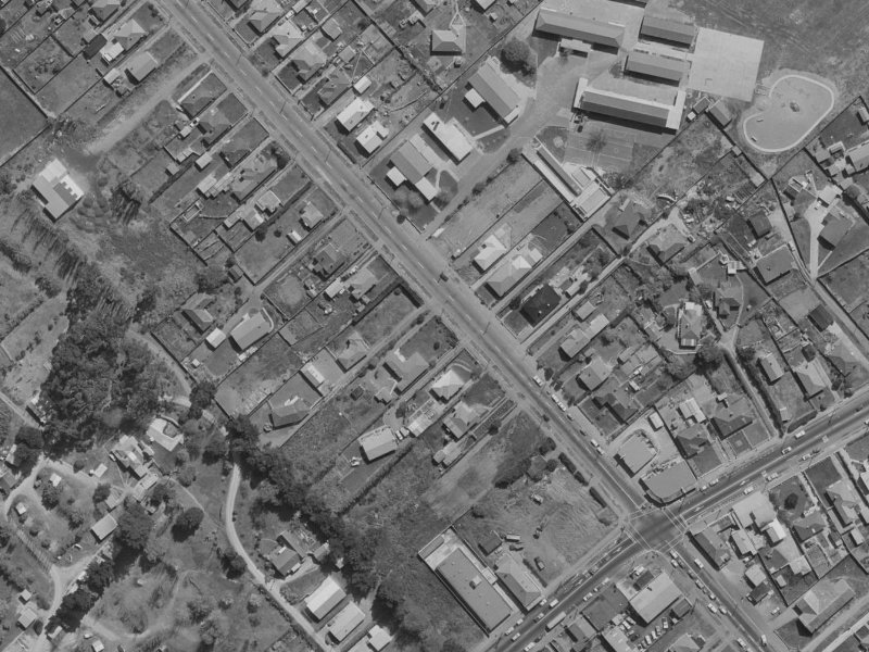 286 Breezes Road from the air, 1970-1974