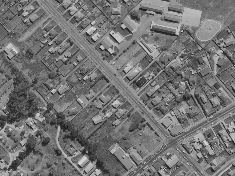 265B Breezes Road from the air, 1970-1974