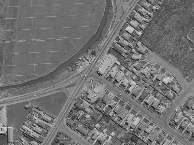 7 Bickerton Street from the air, 1970-1974