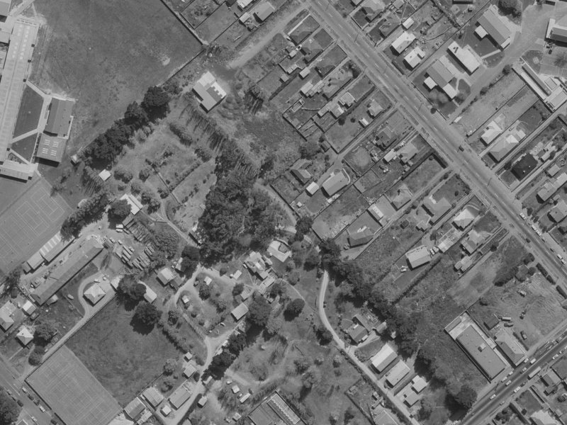 260D Breezes Road from the air, 1970-1974
