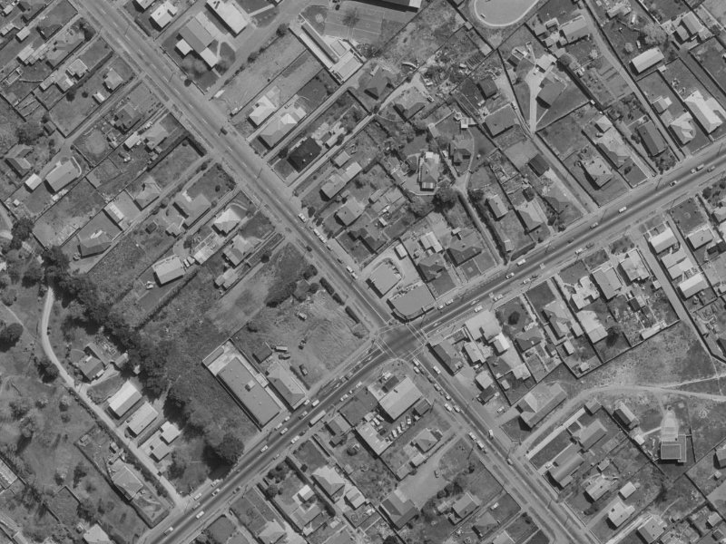 287 Breezes Road from the air, 1970-1974
