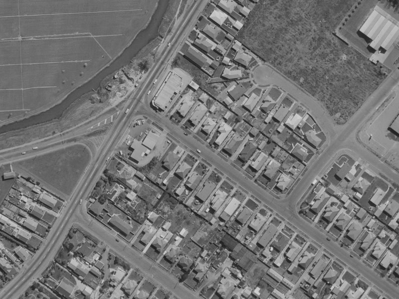13 Bickerton Street from the air, 1970-1974
