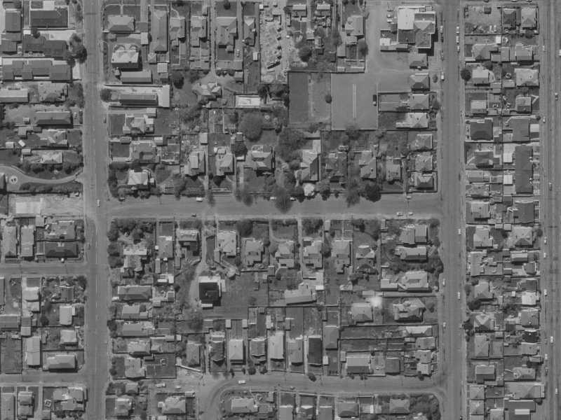 24 Eversleigh Street from the air, 1970-1974