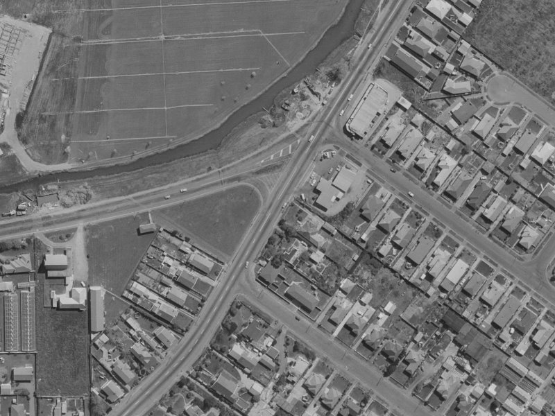 74 Wainoni Road from the air, 1970-1974
