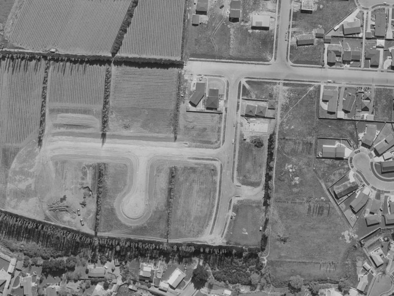 4 Highland Place from the air, 1970-1974