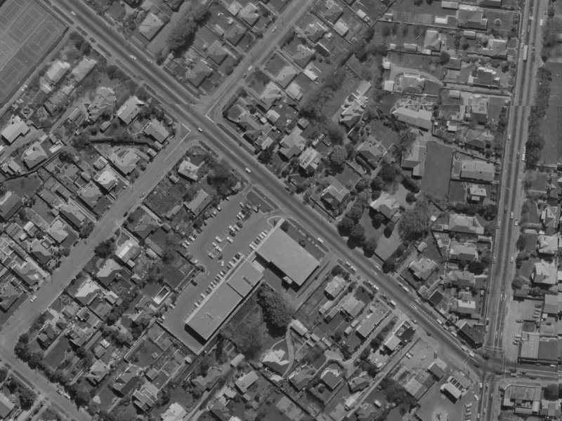 19 Memorial Avenue from the air, 1970-1974