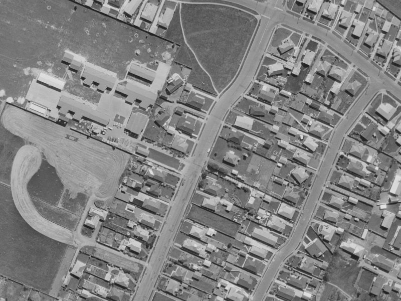 78 Cutts Road from the air, 1970-1974